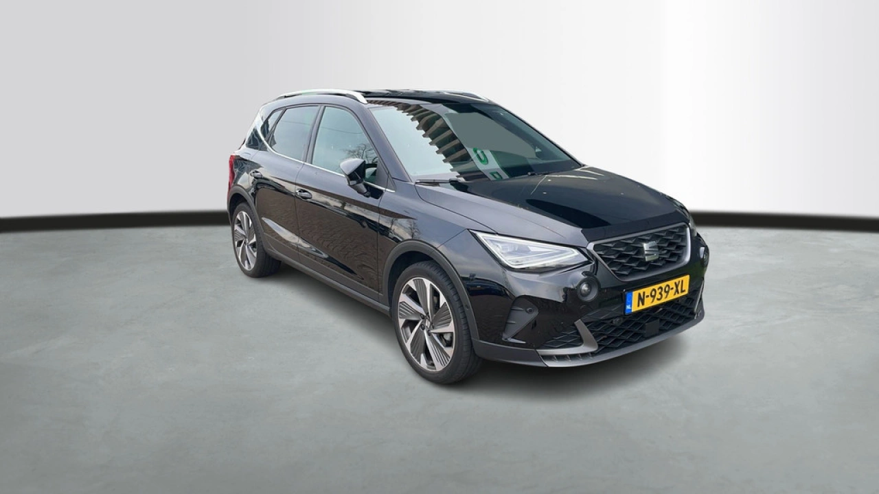 SEAT Arona 1.0 TSI FR Business Intense DSG