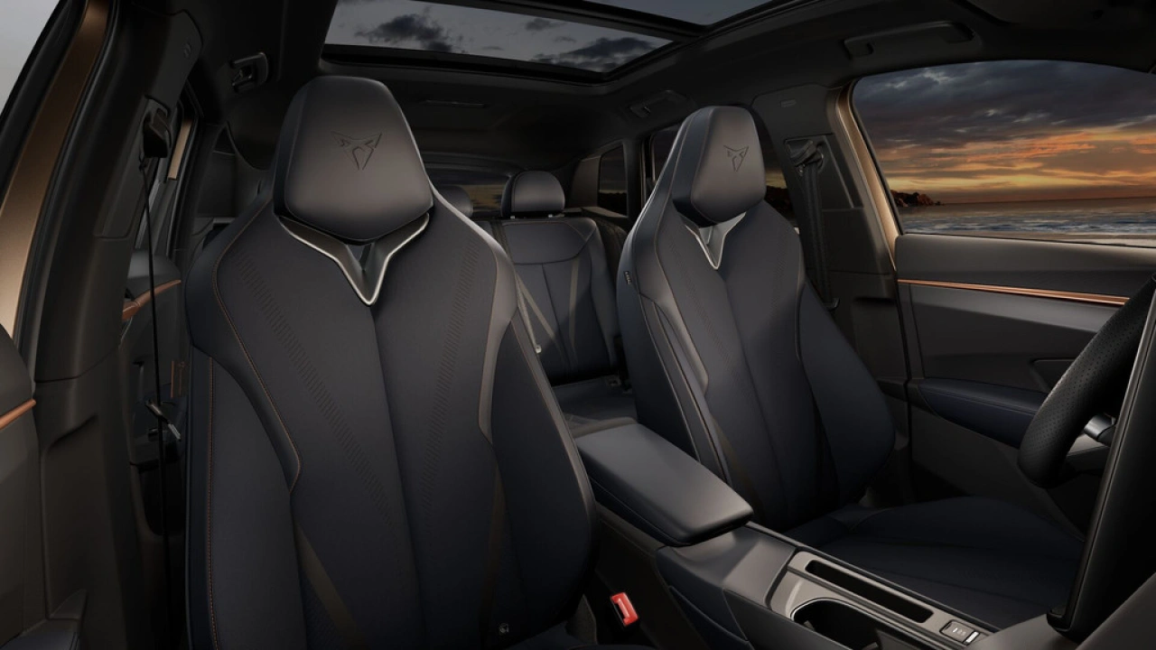 CUPRA Terramar 1.5 TSI e-Hybrid 204 6DSG Business