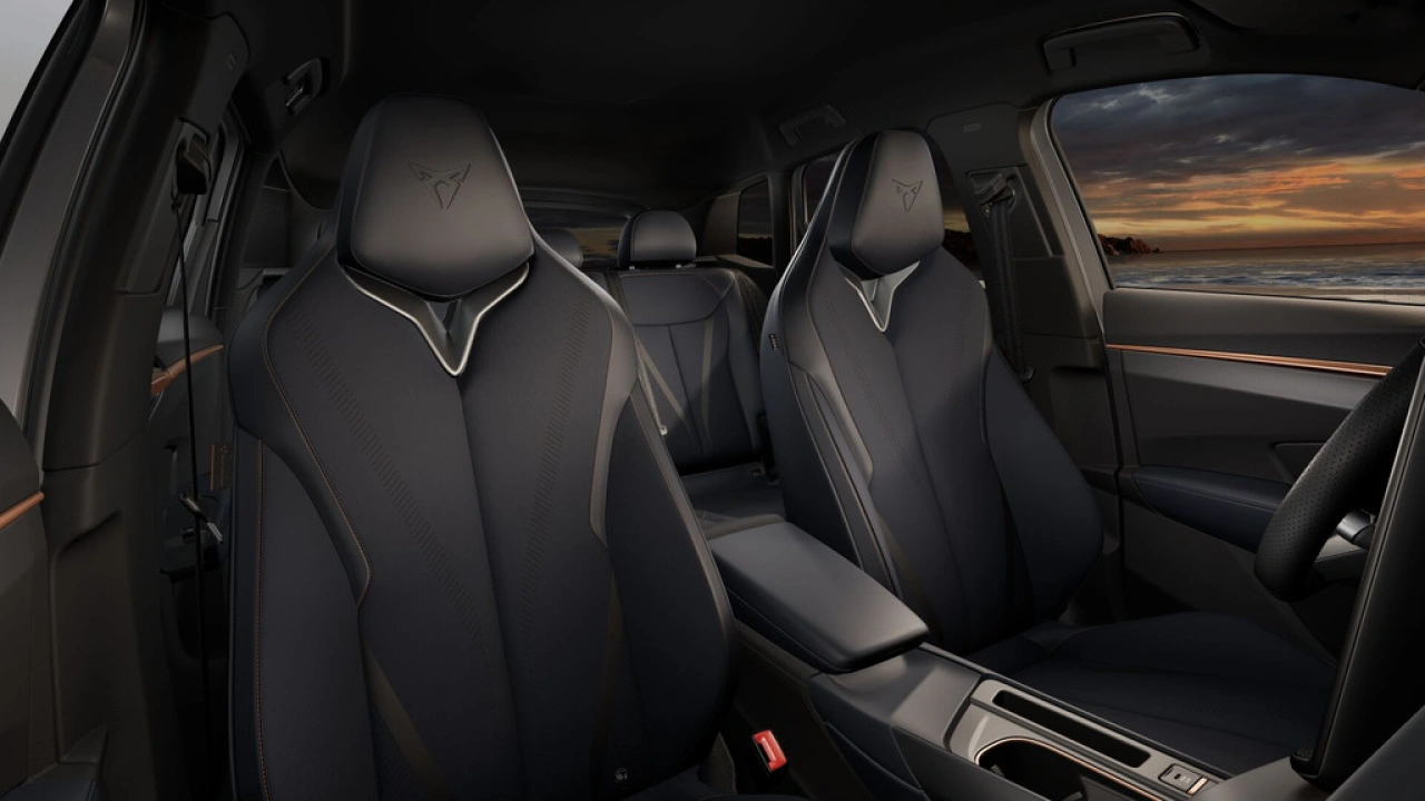 CUPRA Terramar 1.5 TSI e-Hybrid 272 6DSG VZ Performance