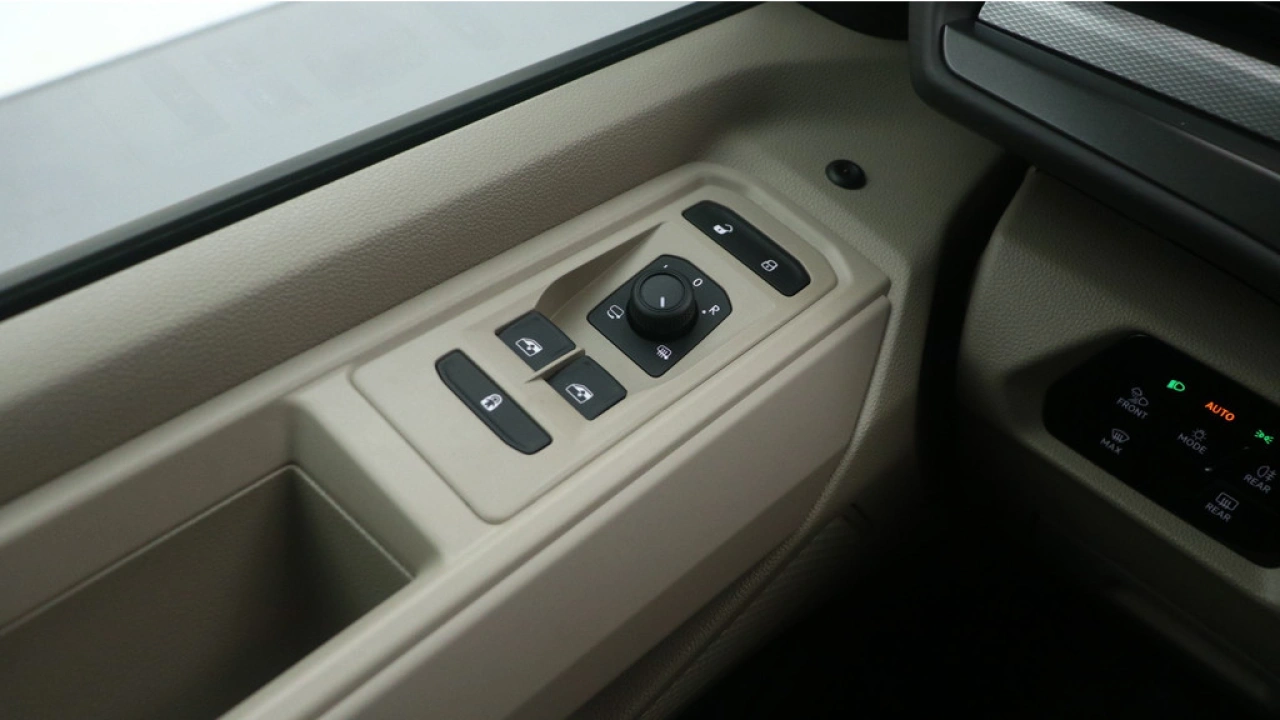 VW Bedrijfswagens Multivan L2H1 1.5 PHEV eHybrid 19,7kWh 180kW 245PK DSG Economy Business 4MOTION