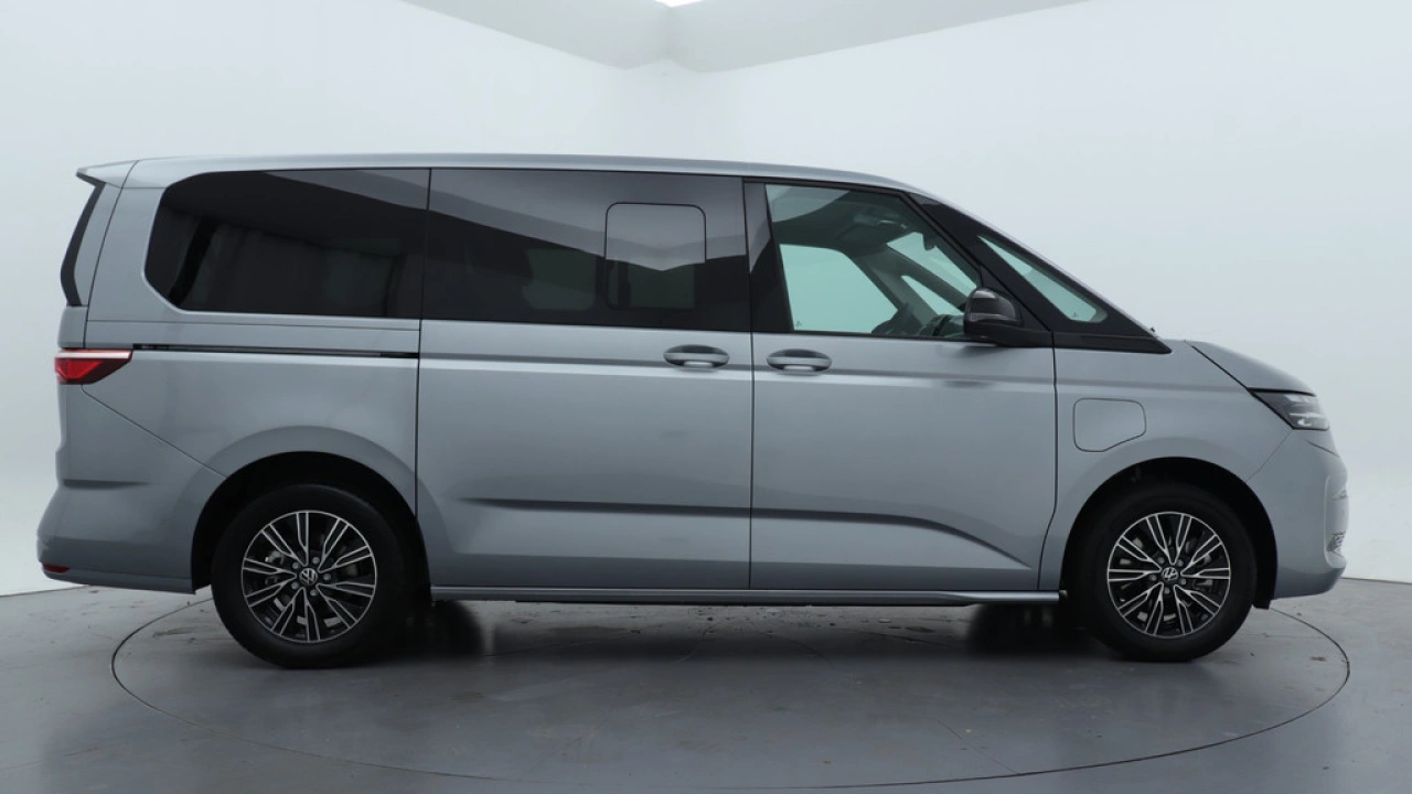 VW Bedrijfswagens Multivan L2H1 1.5 PHEV eHybrid 19,7kWh 180kW 245PK DSG Economy Business 4MOTION