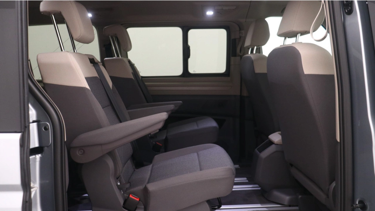 VW Bedrijfswagens Multivan L2H1 1.5 PHEV eHybrid 19,7kWh 180kW 245PK DSG 4MOTION Economy-Business