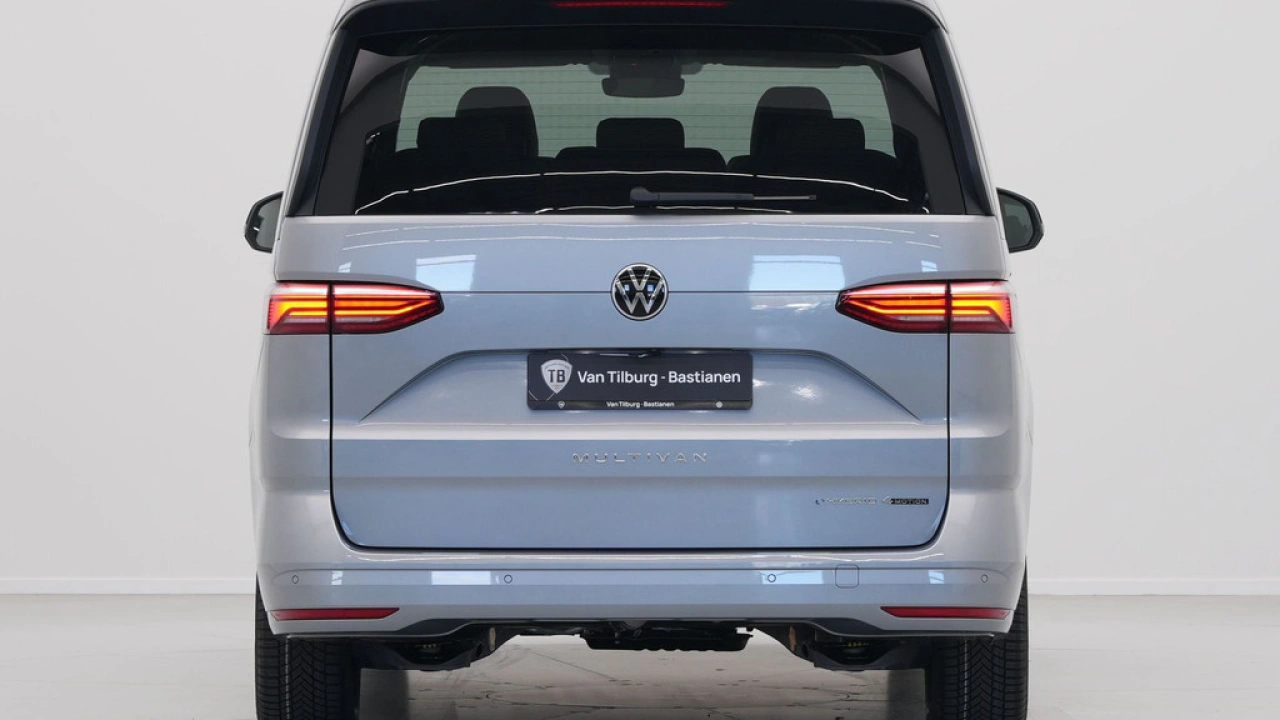 VW Bedrijfswagens Multivan L2H1 1.5 PHEV eHybrid 19,7kWh 180kW 245PK Economy Business DSG 4MOTION