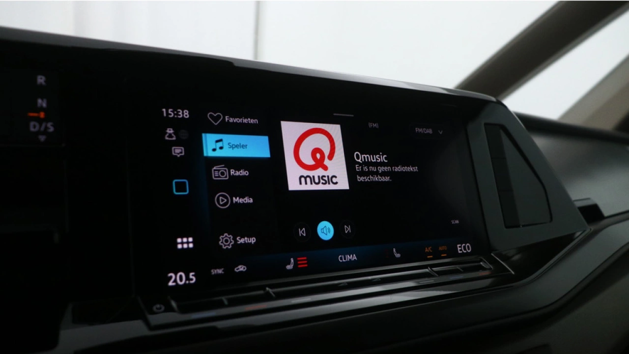 VW Bedrijfswagens Multivan L2H1 1.5 PHEV eHybrid 19,7kWh 180kW 245PK DSG Economy Business 4MOTION