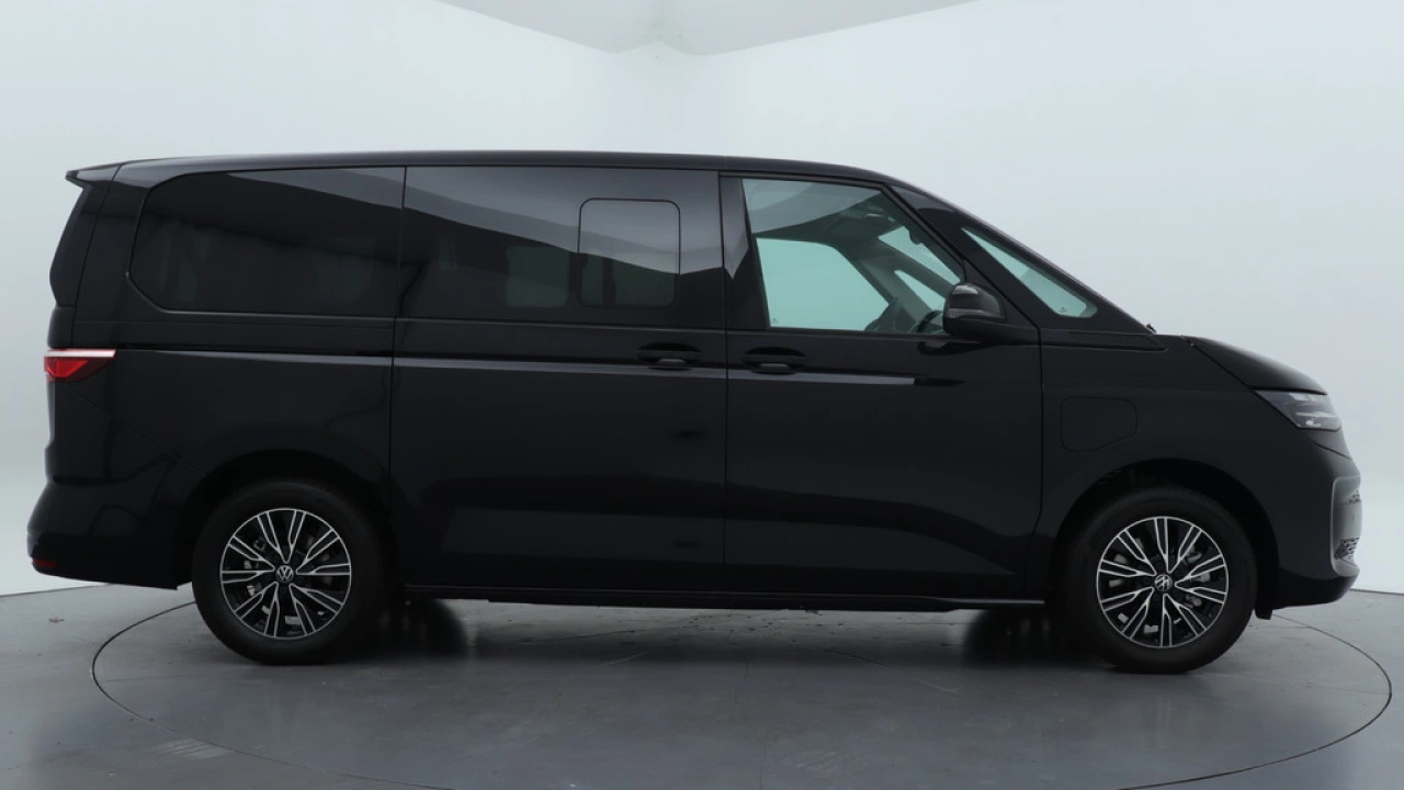 VW Bedrijfswagens Multivan L2H1 1.5 PHEV eHybrid 19,7kWh 180kW 245PK DSG Economy Business 4MOTION