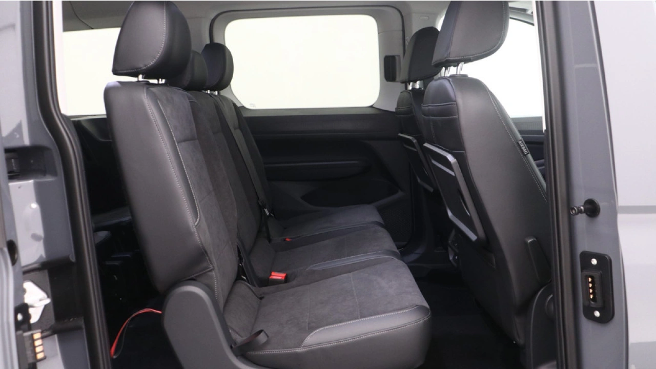 VW Bedrijfswagens CADDY KOMBI Maxi L2H1 1.5TSI PHEV eHybrid 115pk DSG Style