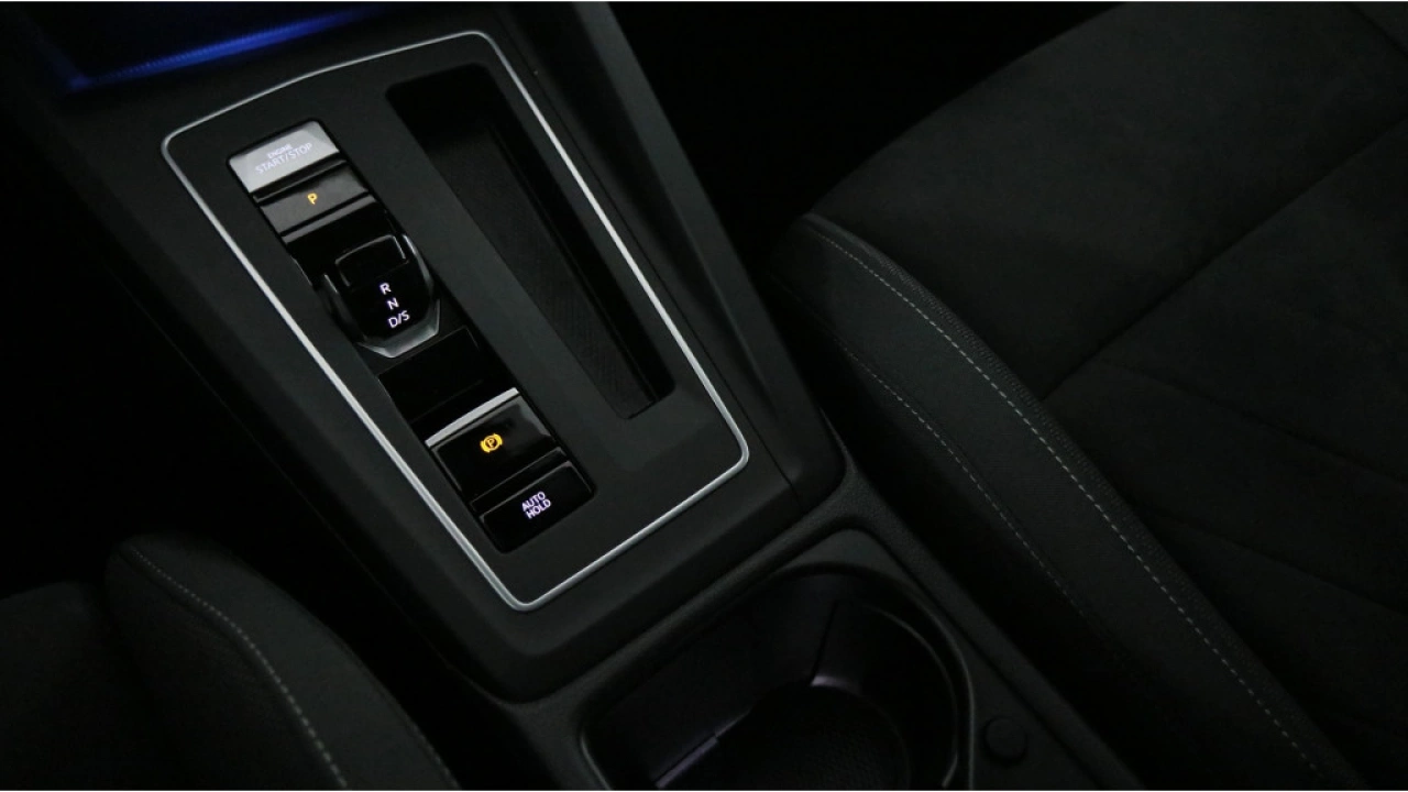 Volkswagen Golf 1.5 eTSI 150pk DSG Style App connect Trekhaak