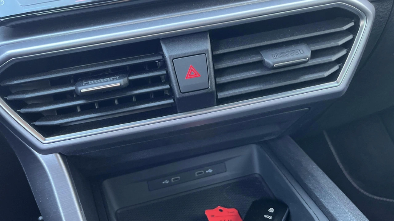 SEAT Leon 1.0 TSI FR Business Intense