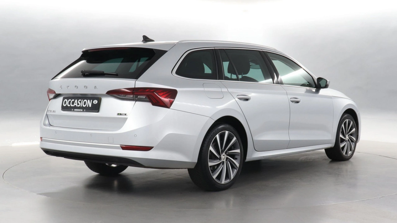 Škoda Octavia Combi 1.5 e-TSI 150pk Business Edition Plus DSG