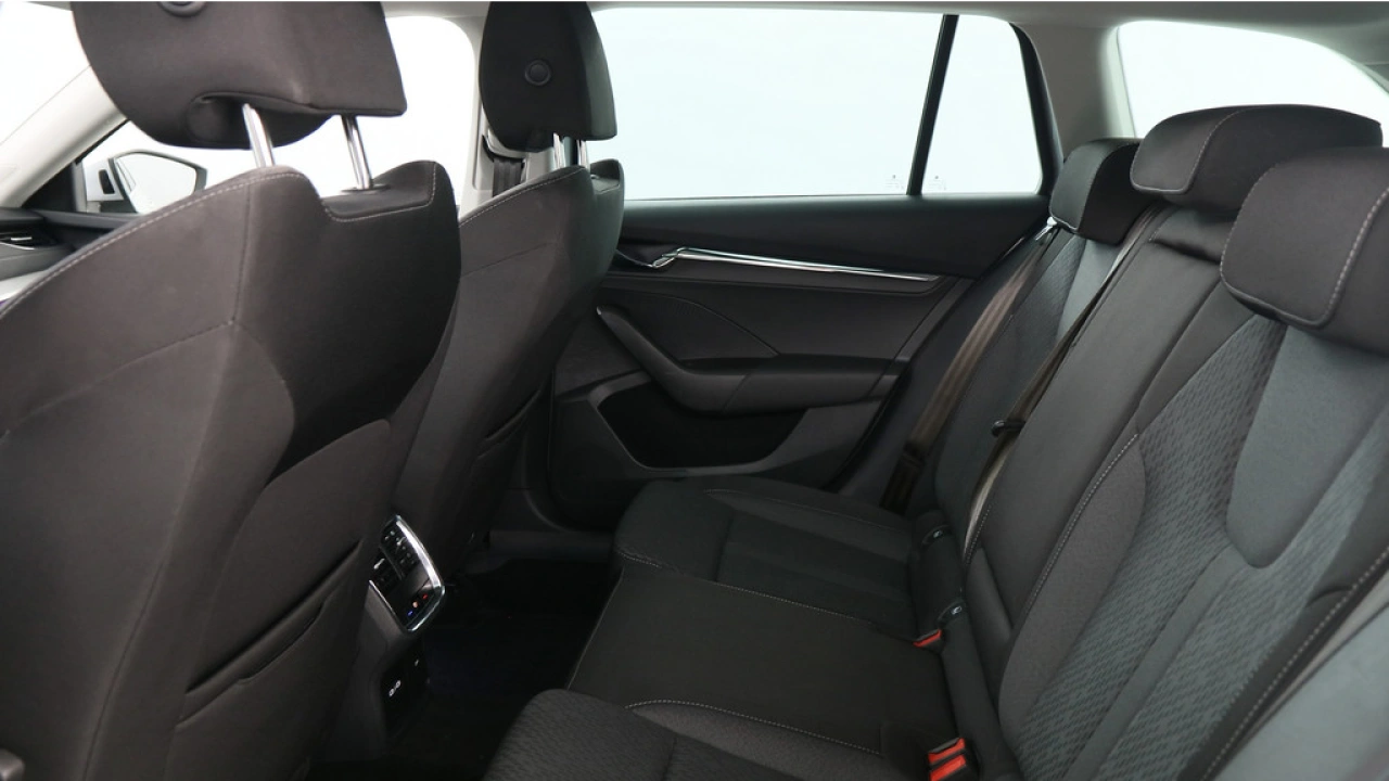 Škoda Octavia Combi 1.5 e-TSI 150pk Business Edition Plus DSG