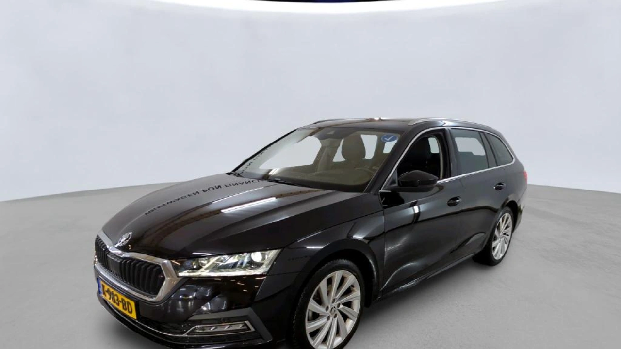 Škoda Octavia Combi 1.5 TSI First Edition