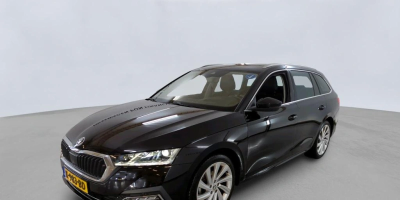 Škoda Octavia Combi 1.5 TSI First Edition