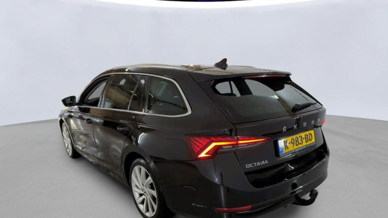 Škoda Octavia Combi 1.5 TSI First Edition