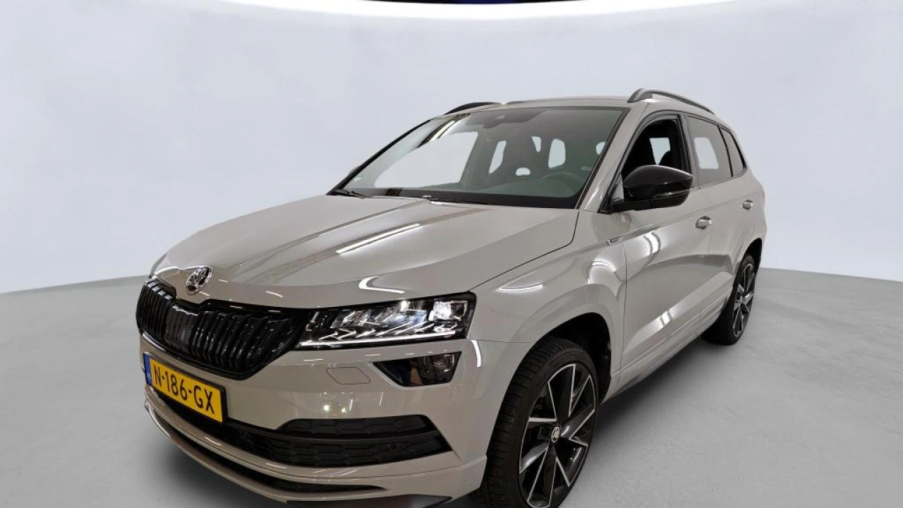 Škoda Karoq 1.5 TSI ACT Sportline Business