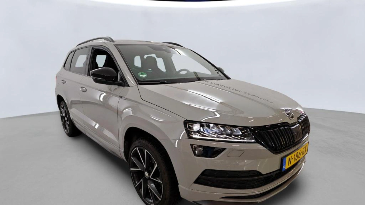 Škoda Karoq 1.5 TSI ACT Sportline Business