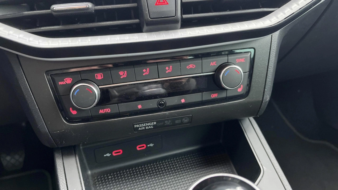 SEAT Ibiza 1.0 EcoTSI Style Business Connect