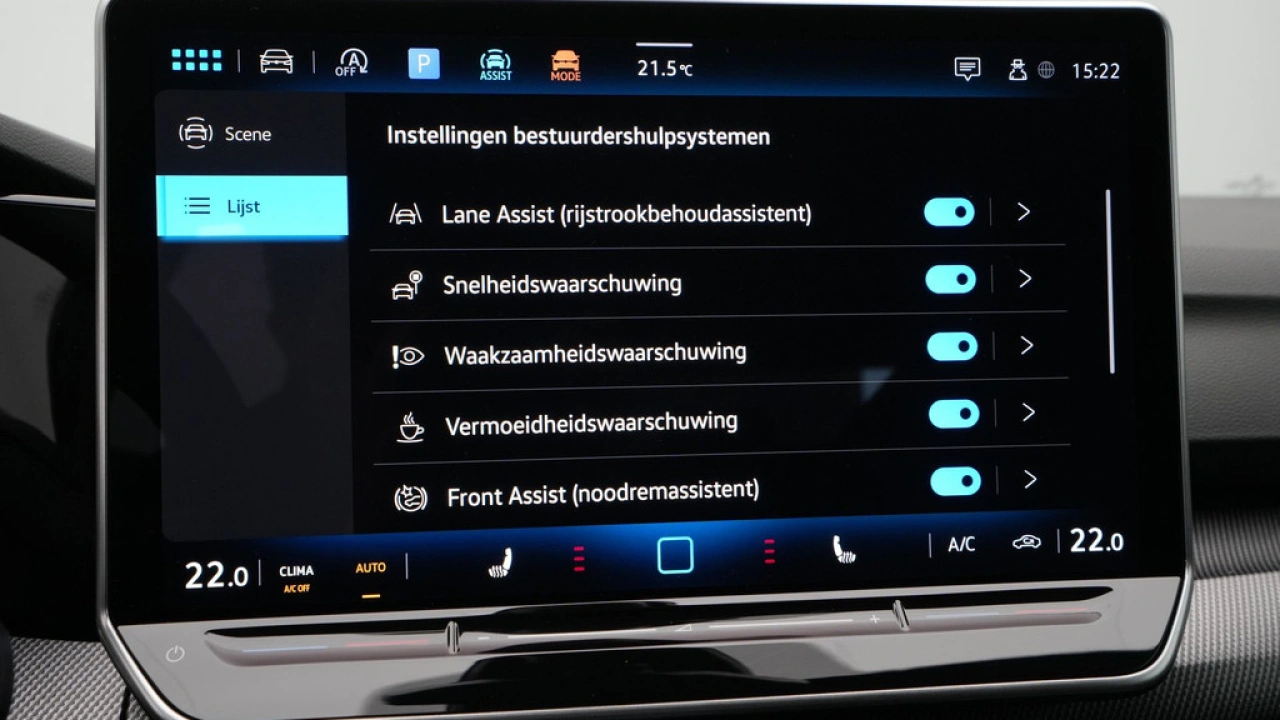 Volkswagen GOLF Variant 1.5 eTSI R-Line Edition