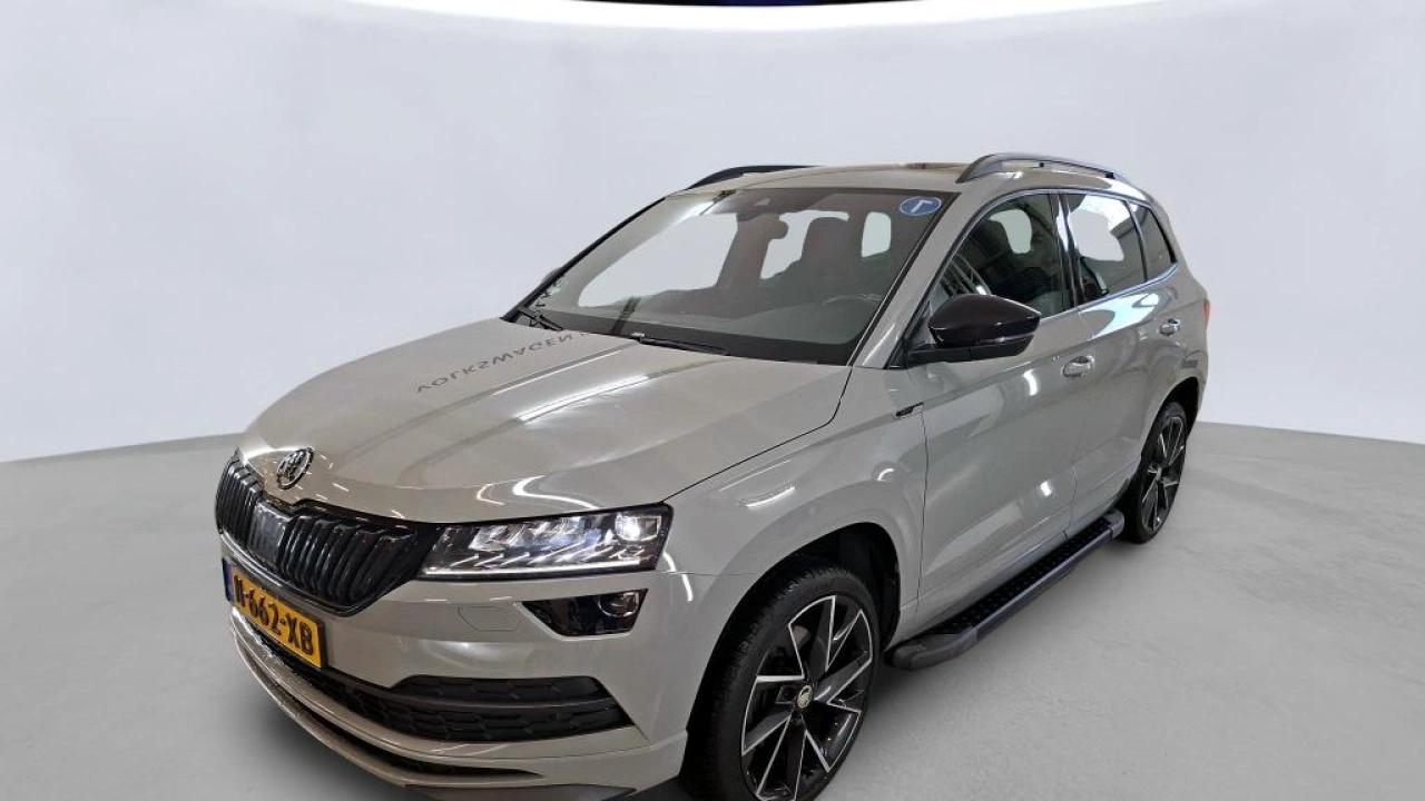 Škoda Karoq 1.5 TSI ACT Sportline Business