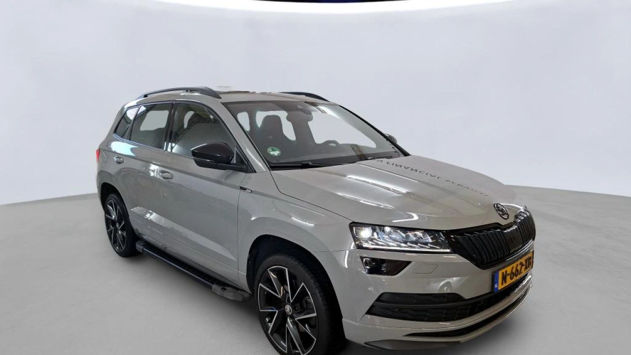 Škoda Karoq 1.5 TSI ACT Sportline Business