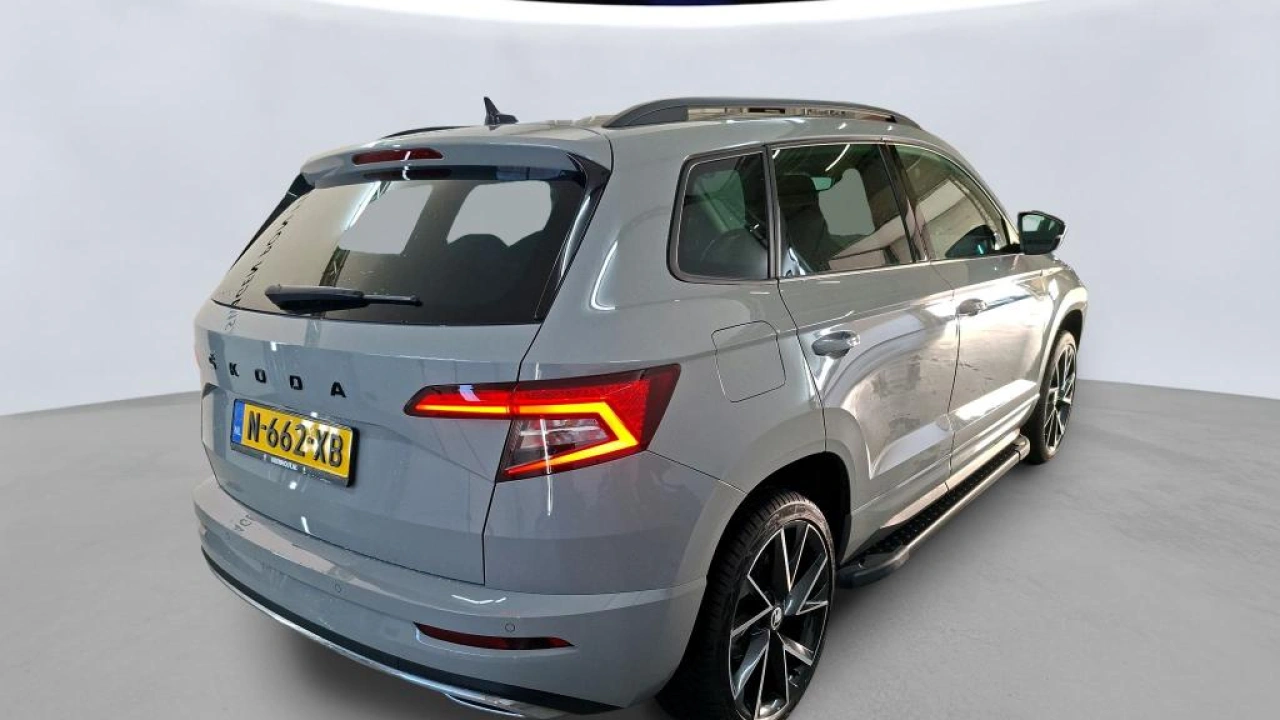 Škoda Karoq 1.5 TSI ACT Sportline Business