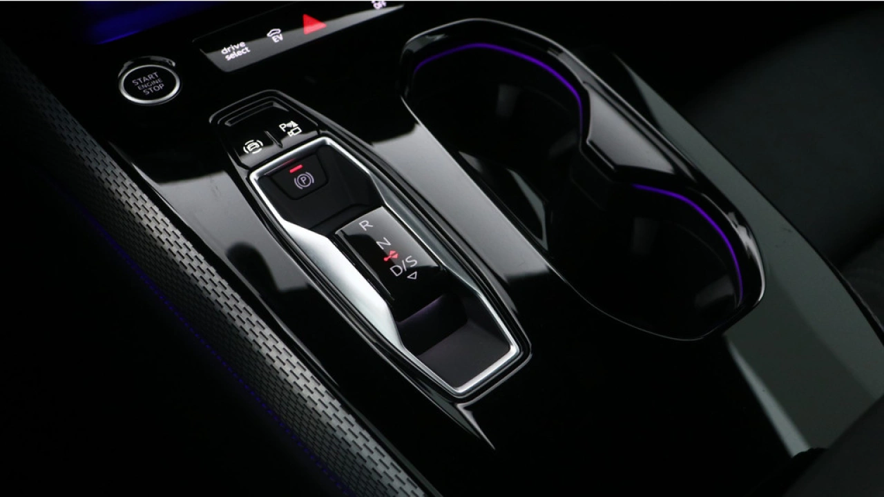 Audi A5 Avant 2.0 e-hybrid quattro S edition