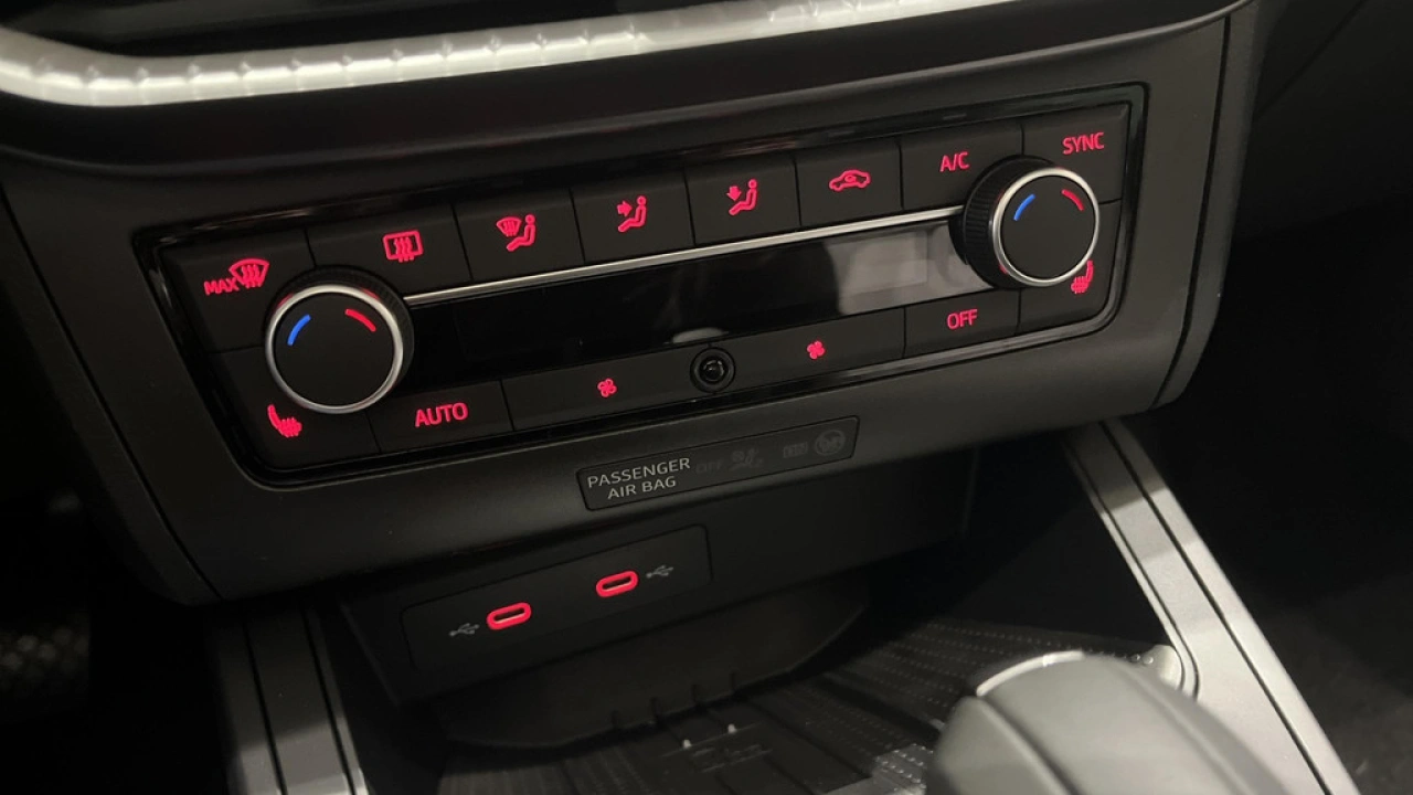 SEAT Ibiza 1.0 EcoTSI FR Business Connect