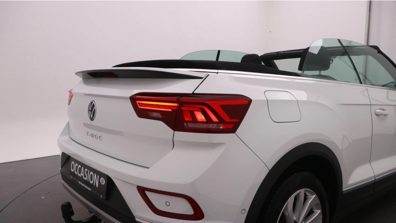 Volkswagen T-Roc Cabrio 1.5 TSI 150pk DSG Style Navigatie Trekhaak