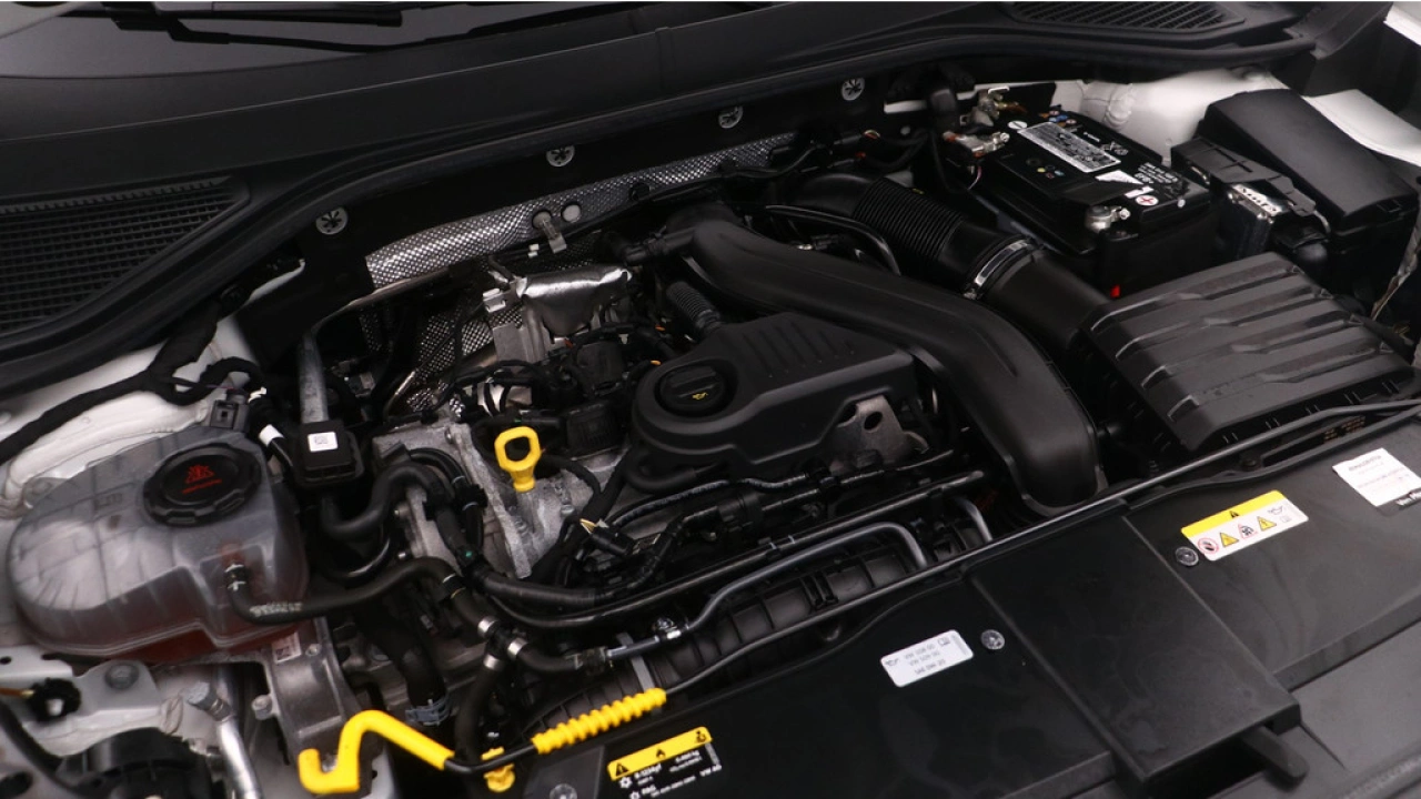 Volkswagen T-Roc Cabrio 1.5 TSI 150pk DSG Style Navigatie Trekhaak