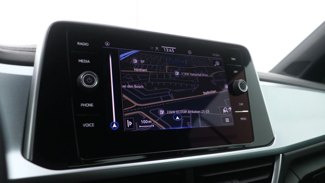 Volkswagen T-Roc Cabrio 1.5 TSI 150pk DSG Style Navigatie Trekhaak