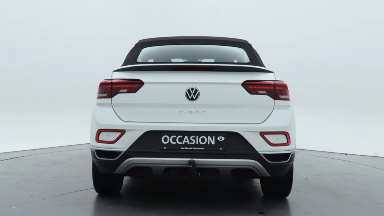 Volkswagen T-Roc Cabrio 1.5 TSI 150pk DSG Style Navigatie Trekhaak