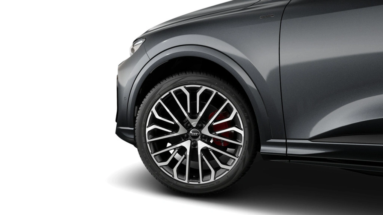 Audi Q5 e-hybrid quattro 367 S tronic S edition Competition