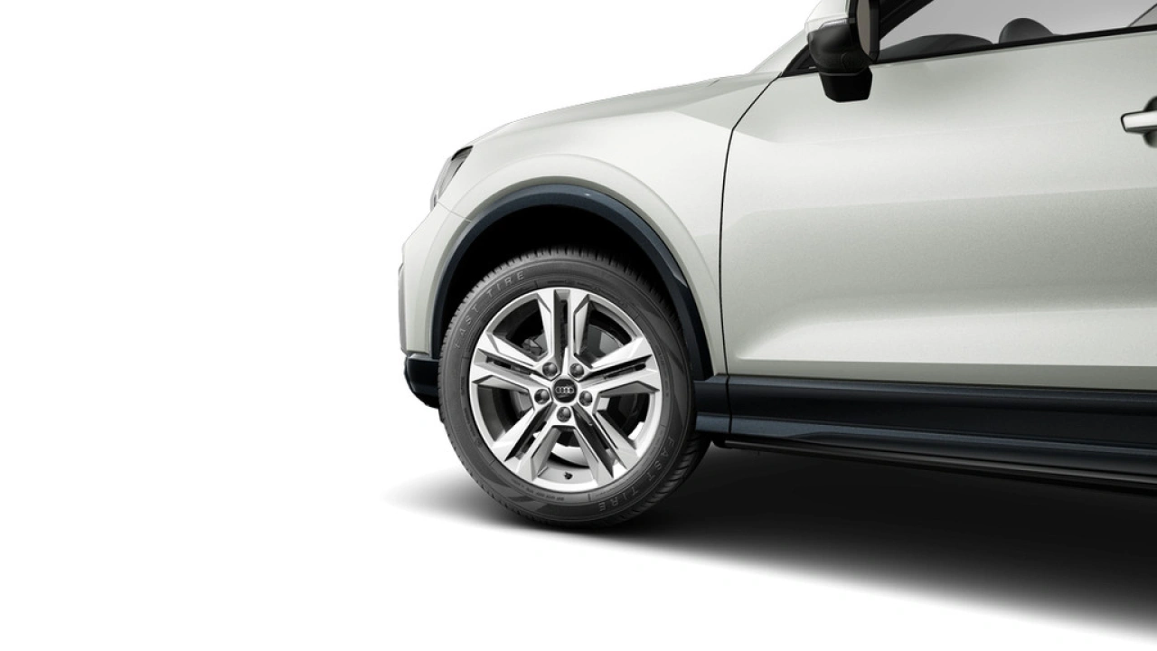 Audi Q2 30 TFSI 116 6MT Advanced edition