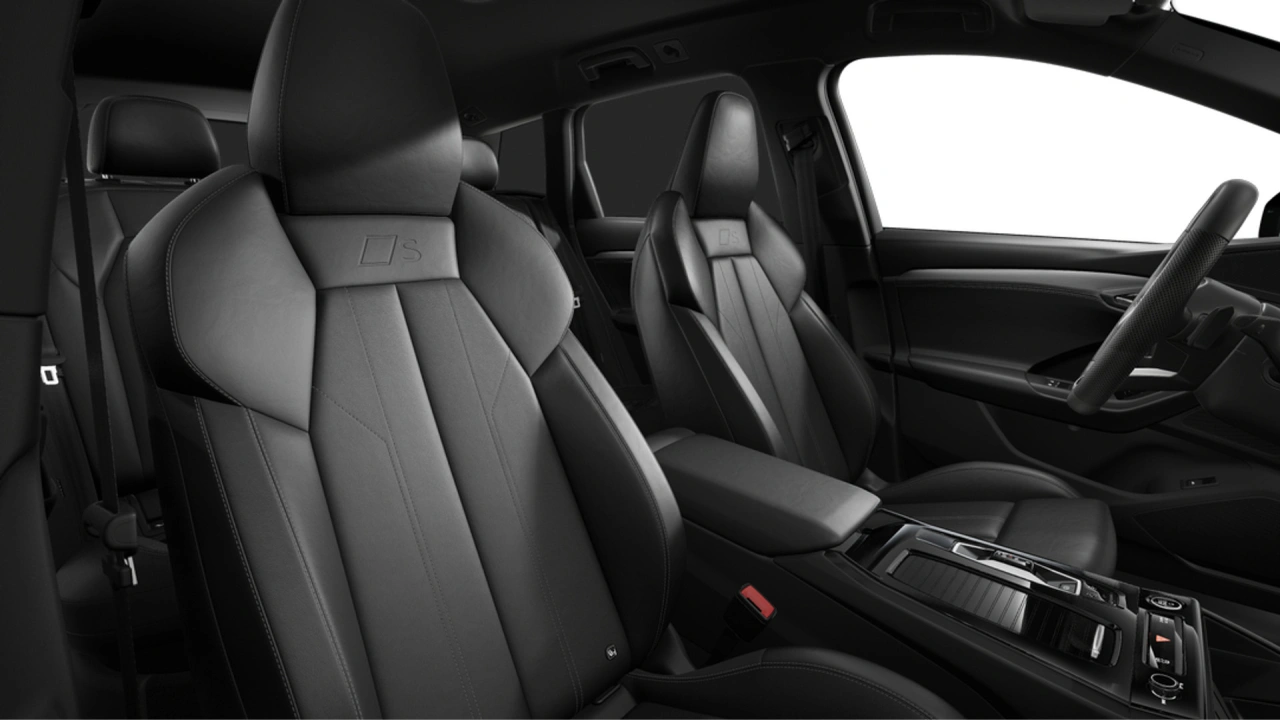 Audi Q6 e-tron 252 1AT S edition