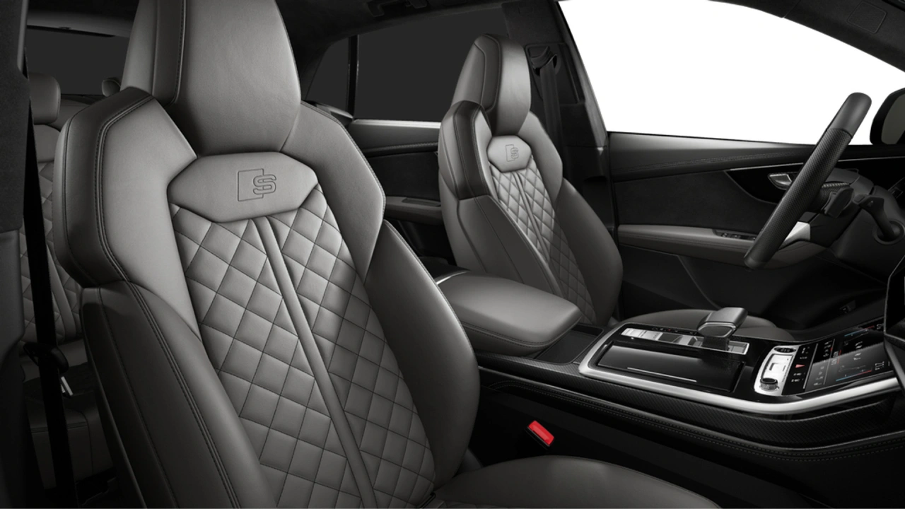 Audi Q8 60 TFSI e 490 Tiptronic Pro Line S Competition