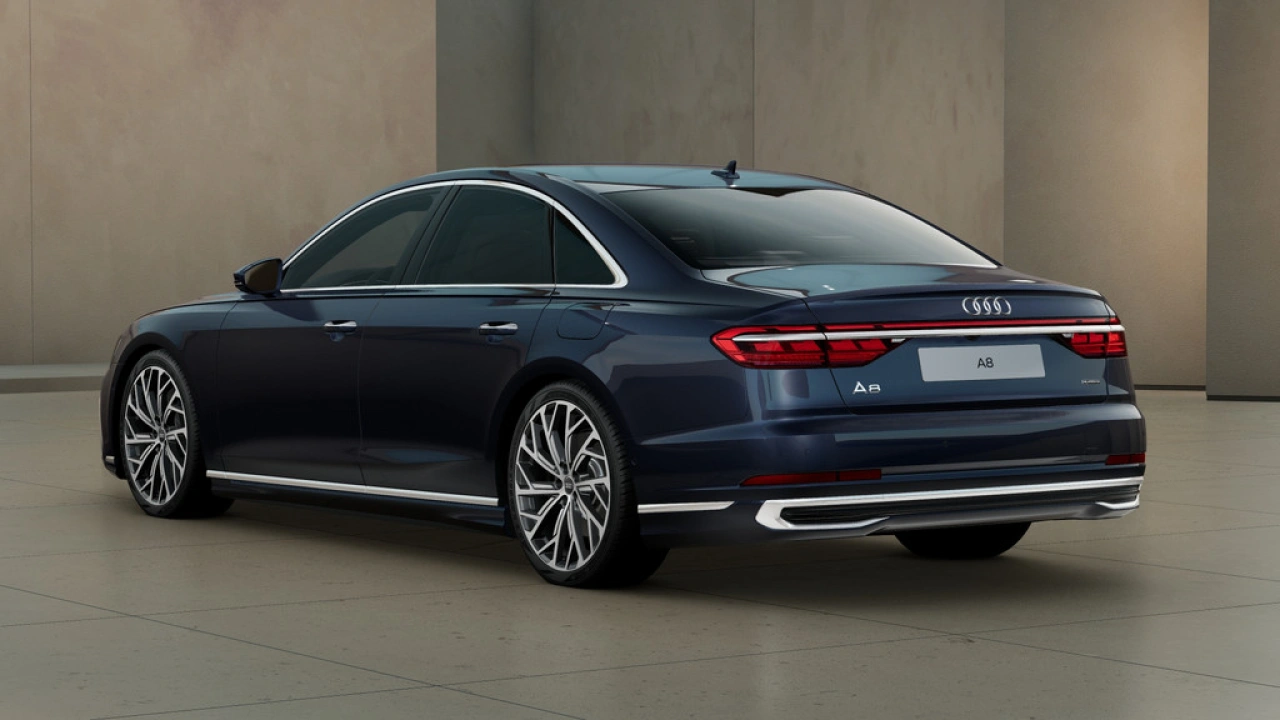 Audi A8 60 TFSI e Quattro 462pk / Achteras besturing / Massagestoelen