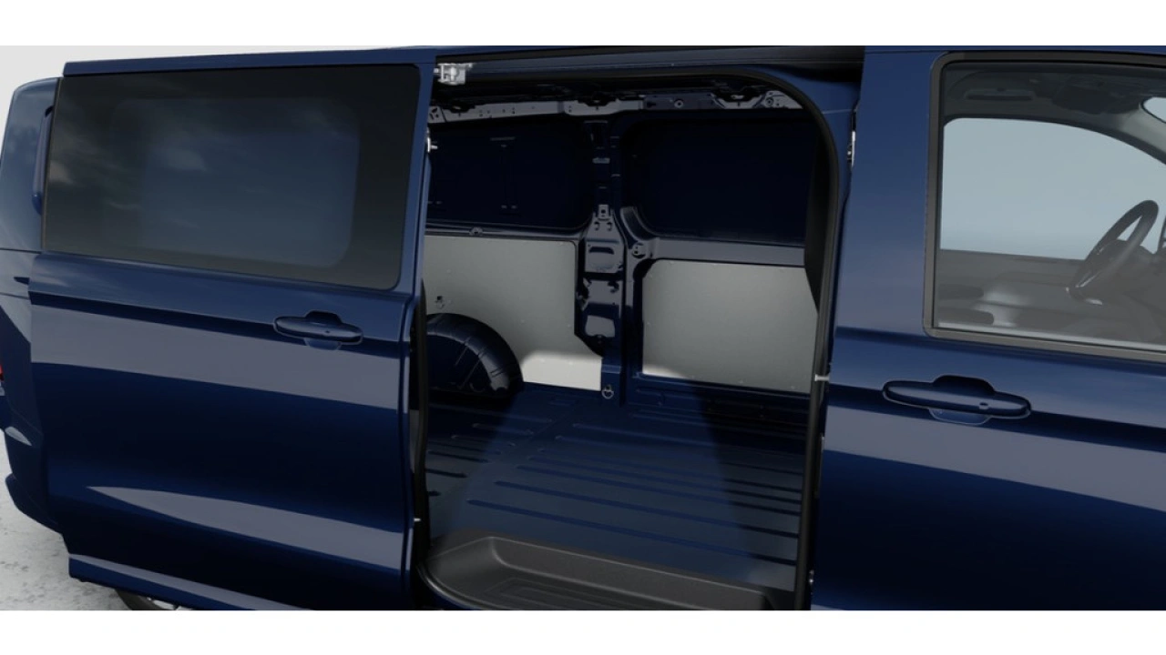 VW Bedrijfswagens E-Transporter L2H1 286pk 71kWh RWD Bulli