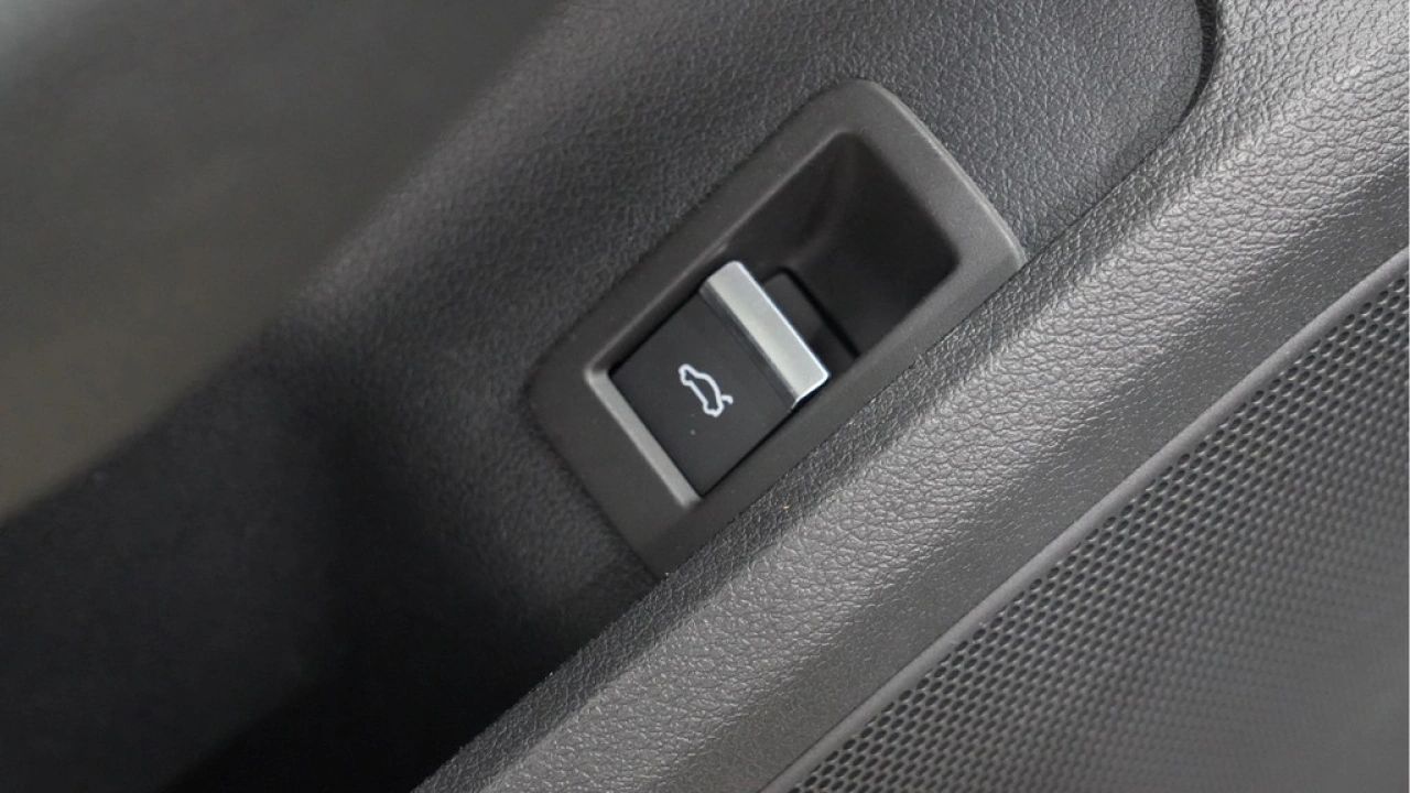 Audi A4 Avant 35 TFSI 150pk Automaat S edition Competition