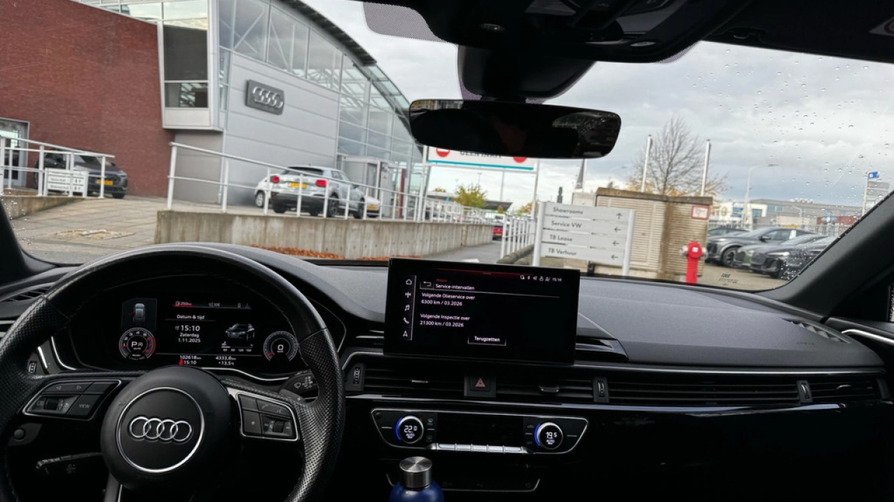 Audi A4 Avant 35 TFSI 150pk Automaat S edition Competition