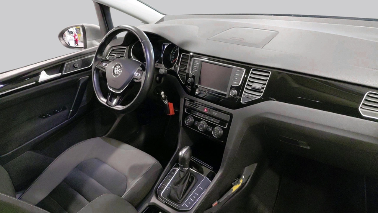 Volkswagen Golf Sportsvan 1.4 TSI Automaat | Highline | Trekhaak | Navigatie | 1e eigenaar! |