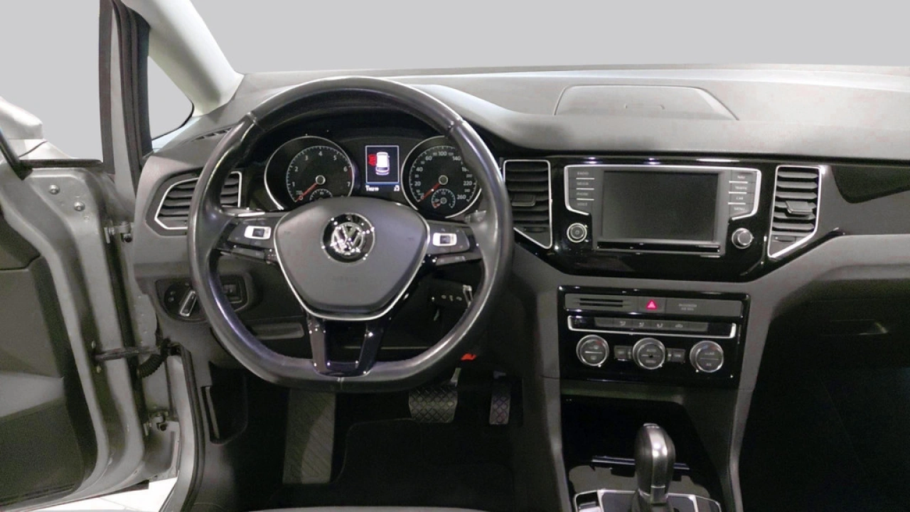 Volkswagen Golf Sportsvan 1.4 TSI Automaat | Highline | Trekhaak | Navigatie | 1e eigenaar! |