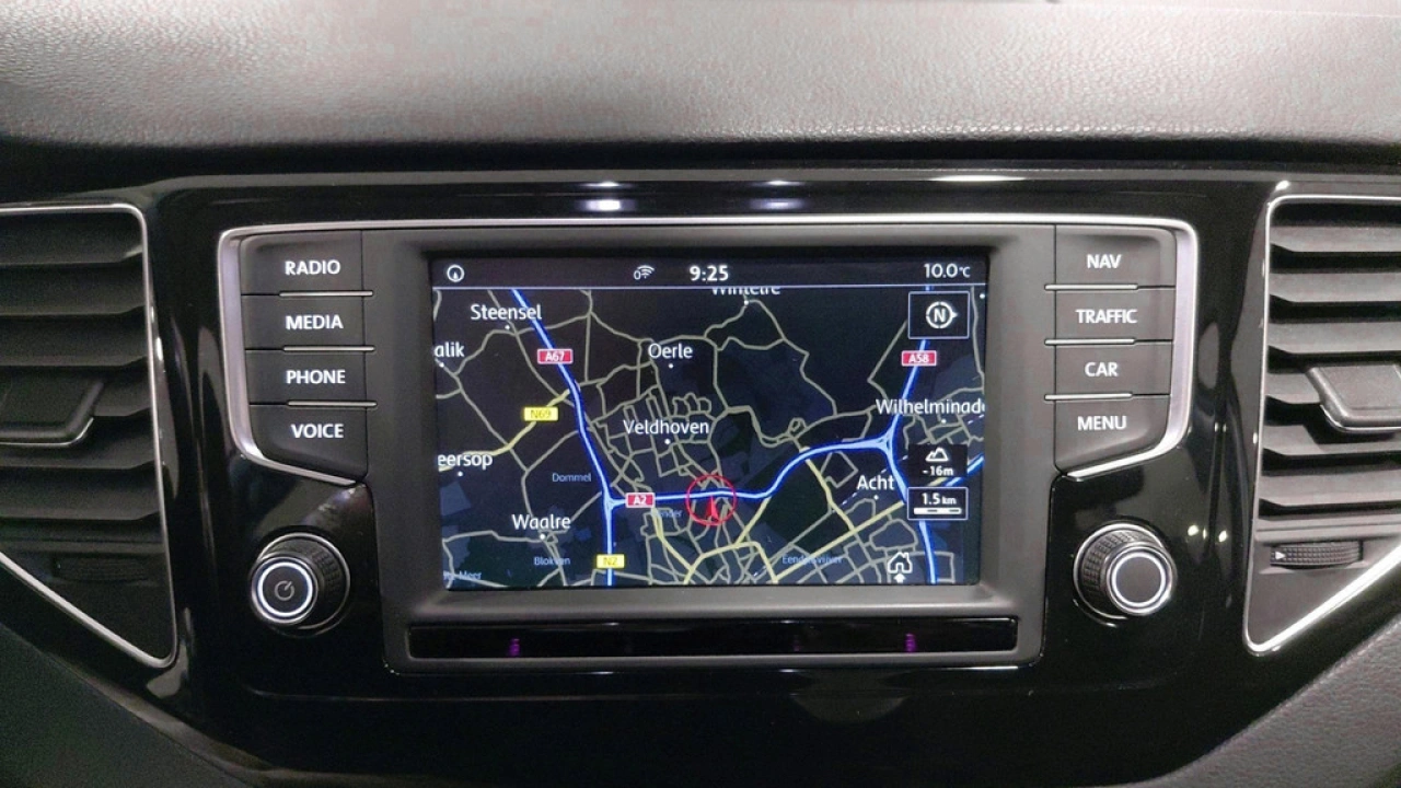 Volkswagen Golf Sportsvan 1.4 TSI Automaat | Highline | Trekhaak | Navigatie | 1e eigenaar! |