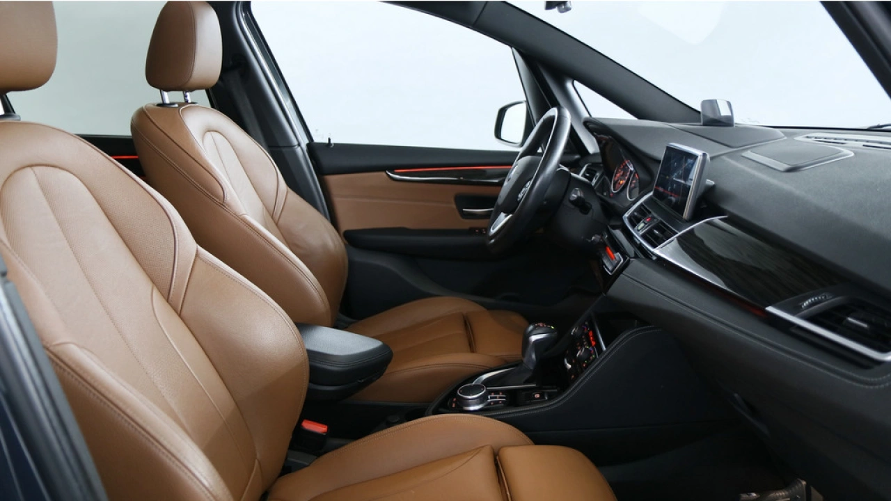 BMW 2 Serie Gran Tourer 218i 136pk High Executive Automaat 7P.