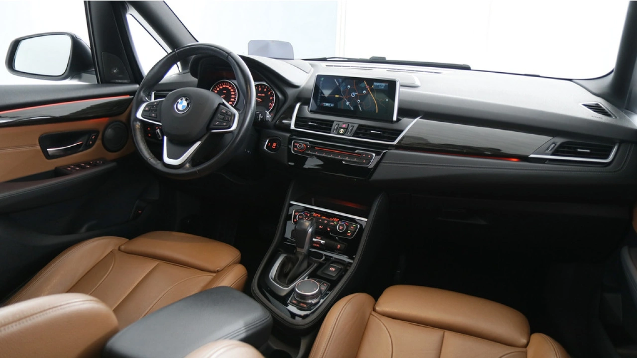 BMW 2 Serie Gran Tourer 218i 136pk High Executive Automaat 7P.