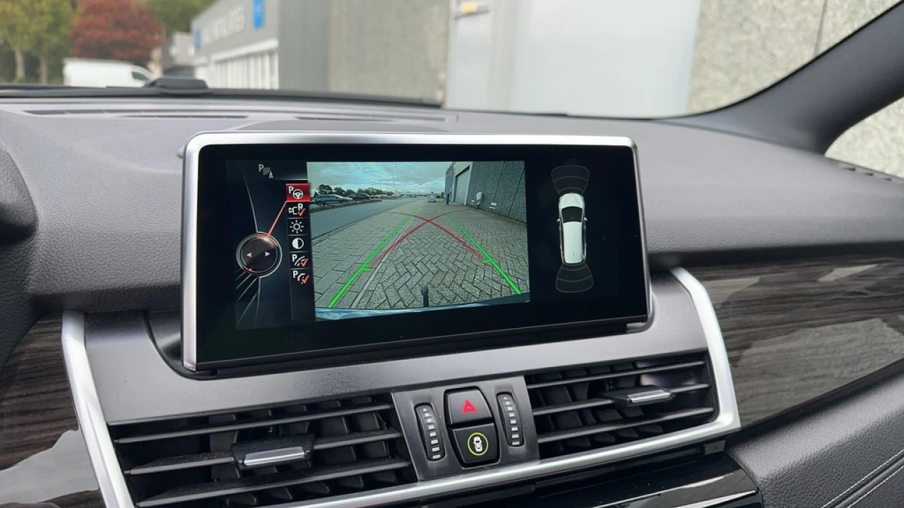 BMW 2 Serie Gran Tourer 218i 136pk High Executive Automaat 7P.