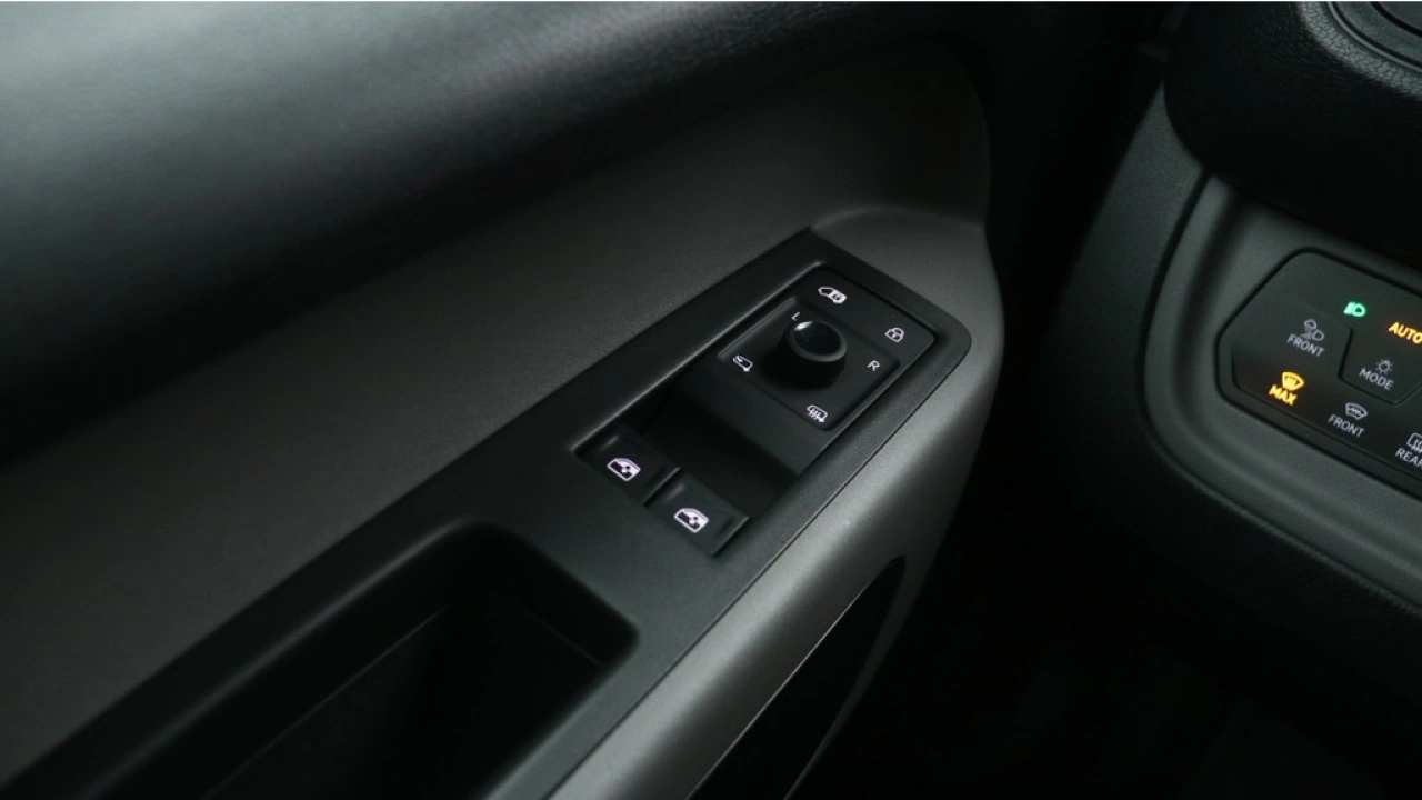 VW Bedrijfswagens ID. Buzz Cargo L1H1 204pk 77kWh RWD