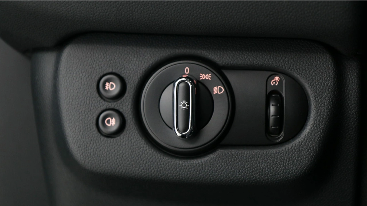 MINI Clubman 1.5 136pk Cooper Chili Automaat