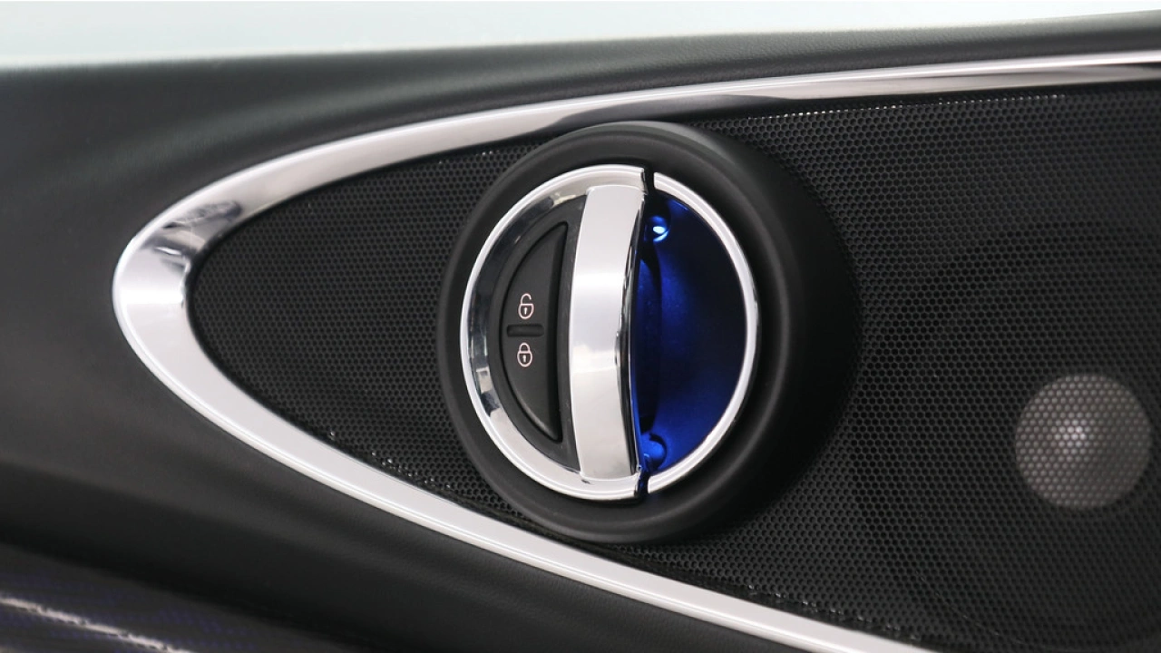 MINI Clubman 1.5 136pk Cooper Chili Automaat