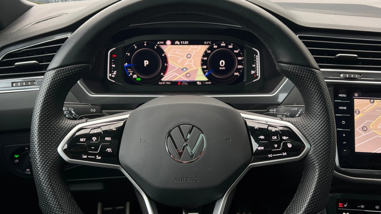 Volkswagen Tiguan Allspace 1.5 TSI 150pk R-Line Business+ 7p. Panoramadak