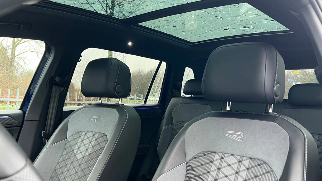 Volkswagen Tiguan Allspace 1.5 TSI 150pk R-Line Business+ 7p. Panoramadak