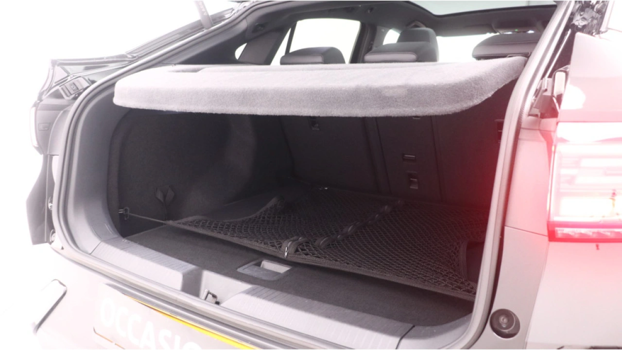 Volkswagen ID.5 Pro 77 kWh 204pk Matrix Panoramadak Trekhaak